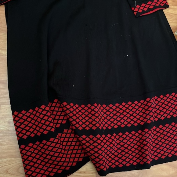 JH Black and Red Sweater Dress Size L - Picture 2 of 4